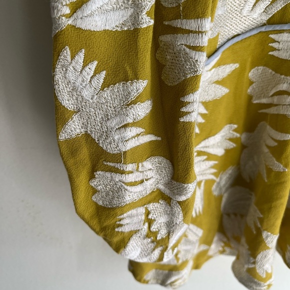 HUNTER BELL Mustard Grayson Top Size Small - Picture 8 of 8